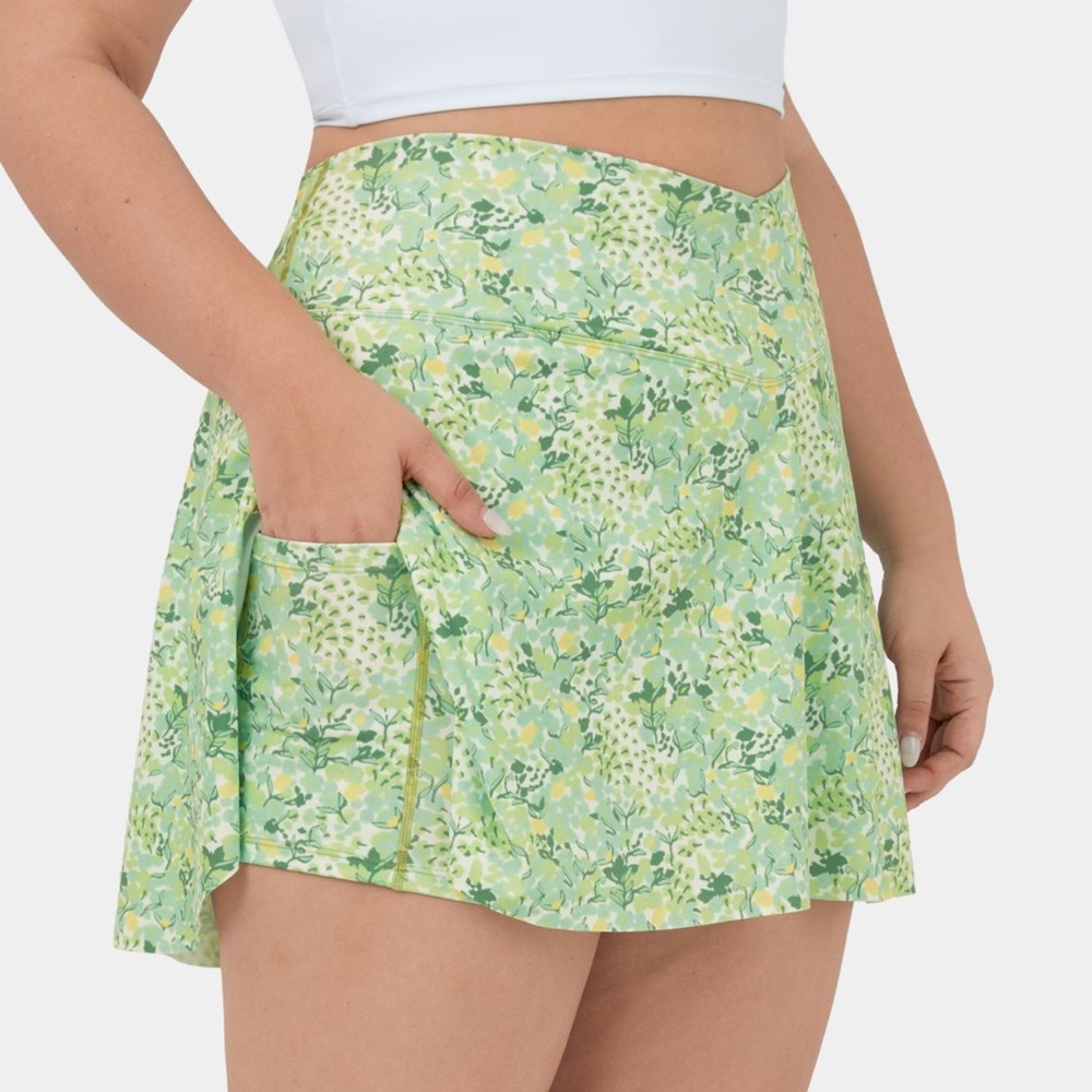 Halara Everyday Crossover 2-in-1 Tennis Skirt Lucid Weekend at the Lake XL